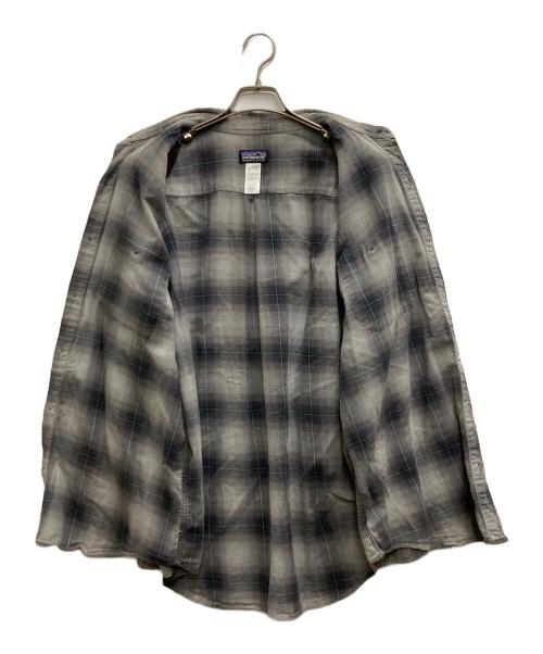 Patagonia（パタゴニア）Patagonia (パタゴニア) 00'S オンブレチェックシャツ グレー サイズ:Ⅼの古着・服飾アイテム