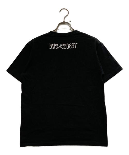 A BATHING APE（アベイシングエイプ）A BATHING APE (アベイシングエイプ) stussy (ステューシー) コラボTシャツ ブラック サイズ:Mの古着・服飾アイテム