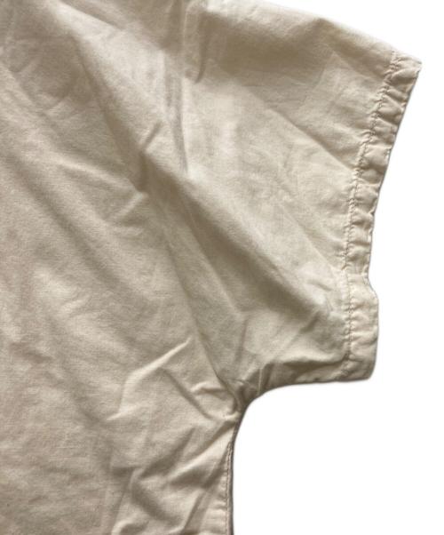 MM6 Maison Margiela（エムエムシックスメゾンマルジェラ）MM6 Maison Margiela (エムエムシックスメゾンマルジェラ) クロップドシャツ ベージュ サイズ:FREEの古着・服飾アイテム