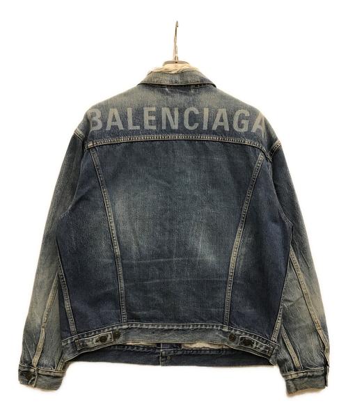 BALENCIAGA（バレンシアガ）BALENCIAGA (バレンシアガ) ダメージ加工バックロゴデニムジャケット ブルー サイズ:34の古着・服飾アイテム