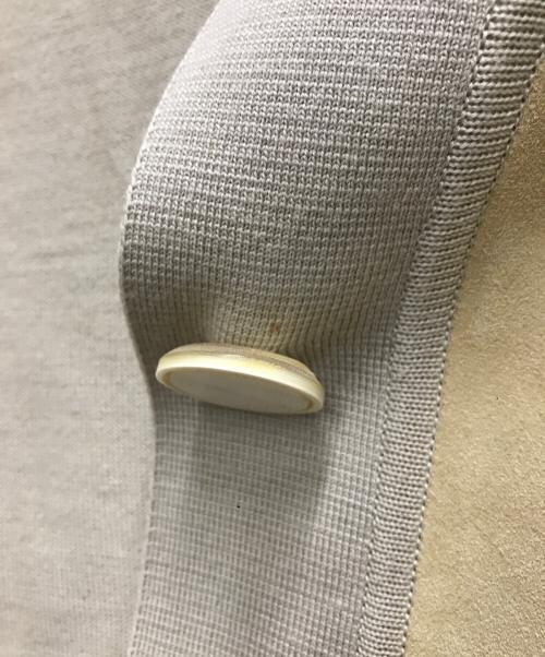 HERMES（エルメス）HERMES (エルメス) レザースイッチウールカーディガン ベージュ サイズ:34の古着・服飾アイテム