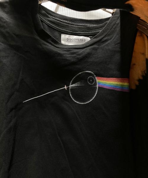 DISCOVERED（ディスカバード）DISCOVERED (ディスカバード) 再構築バンドTEE ブラック サイズ:FREEの古着・服飾アイテム