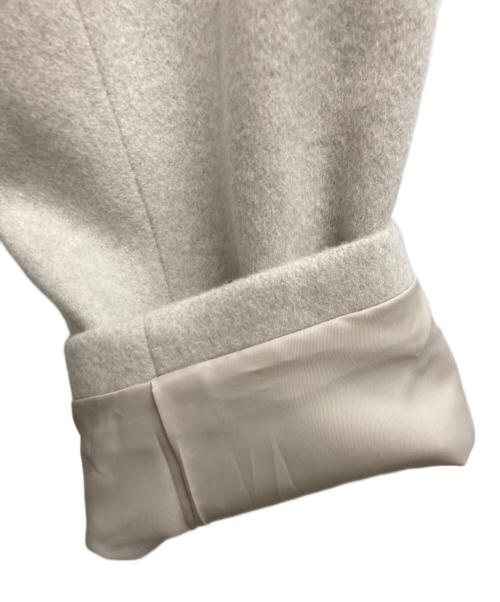 INDIVI（インディヴィ）INDIVI (インディヴィ) スタンドカラーミドルコート アイボリー サイズ:40の古着・服飾アイテム