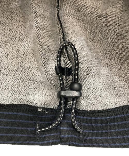 mocT（モクティ）mocT (モクティ) LYOCELL STRETCH FLEECE BORDER MOCK-NECK PO ブラック×ブルー サイズ:XLの古着・服飾アイテム