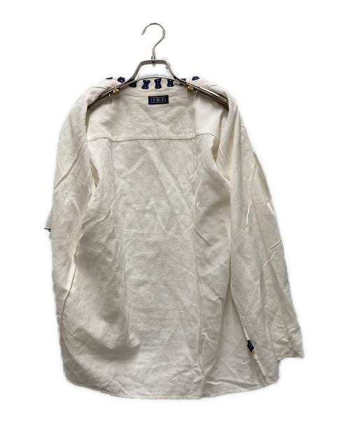 Jupe by Jackie（ジュップバイジャッキー）JUPE BY JACKIE (ジュップバイジャッキー) エンブロイダリー オープンカラーシャツ ホワイト サイズ:FREEの古着・服飾アイテム