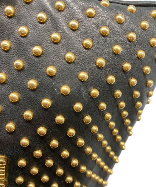 MIU MIU（ミュウミュウ）MIU MIU (ミュウミュウ) スタッズレザーポシェットポーチ ブラックの古着・服飾アイテム