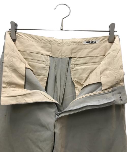 AURALEE（オーラリー）AURALEE (オーラリー) HARD TWIST WOOL DOBBY SLACKS ベージュ サイズ:3の古着・服飾アイテム