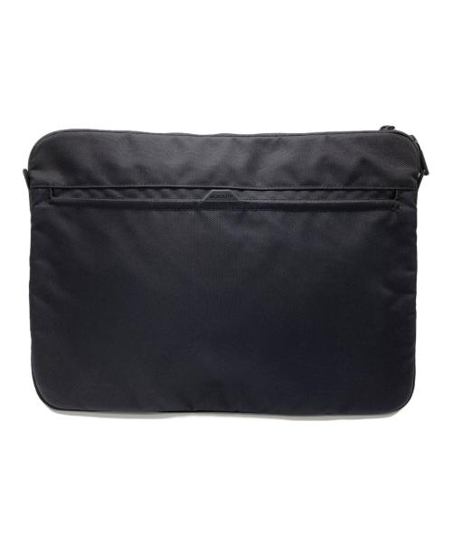 MONOLITH（モノリス）MONOLITH (モノリス) PCケース ブラックの古着・服飾アイテム