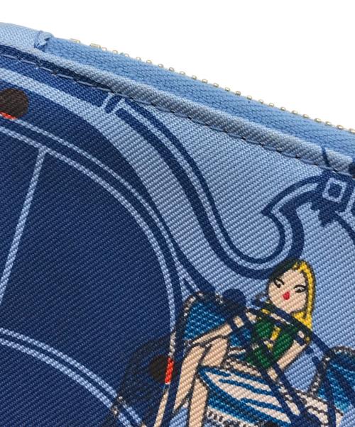 HERMES（エルメス）HERMES (エルメス) シルキーポケット ネイビーの古着・服飾アイテム