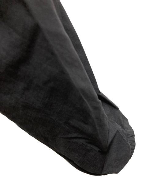 ARC'TERYX（アークテリクス）ARC'TERYX (アークテリクス) SQUAMISH HOODY ブラック サイズ:Mの古着・服飾アイテム