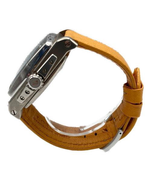 LOCMAN（ロックマン）LOCMAN (ロックマン) 腕時計 silverの古着・服飾アイテム