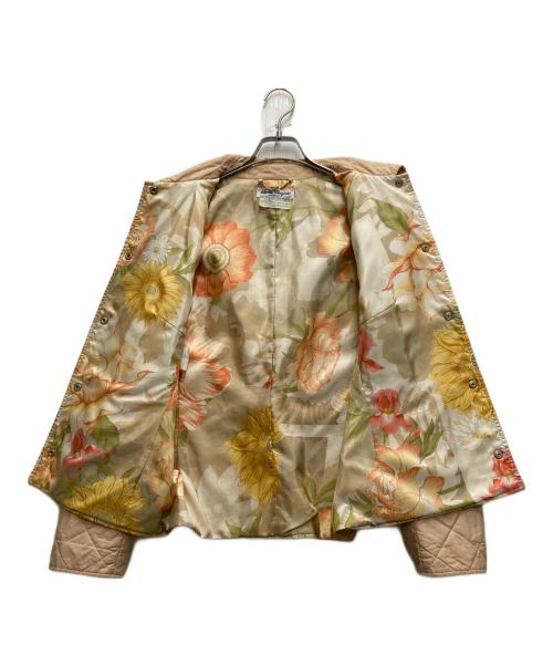 Salvatore Ferragamo（サルヴァトーレ フェラガモ）Salvatore Ferragamo (サルヴァトーレ フェラガモ) キルティングジャケット ベージュ サイズ:Lの古着・服飾アイテム