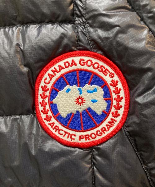 CANADA GOOSE（カナダグース）CANADA GOOSE (カナダグース) ハイブリットライトダウンベスト ブラック サイズ:Mの古着・服飾アイテム