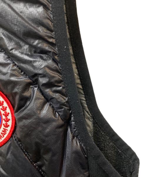 CANADA GOOSE（カナダグース）CANADA GOOSE (カナダグース) ハイブリットライトダウンベスト ブラック サイズ:Mの古着・服飾アイテム