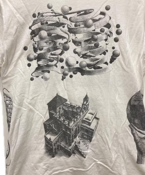 SUPREME（シュプリーム）Supreme (シュプリーム) M.C. Escher (マウリッツエッシャー) Collage Tee ホワイト サイズ:Mの古着・服飾アイテム