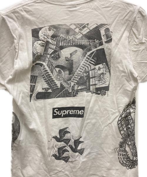 SUPREME（シュプリーム）Supreme (シュプリーム) M.C. Escher (マウリッツエッシャー) Collage Tee ホワイト サイズ:Mの古着・服飾アイテム