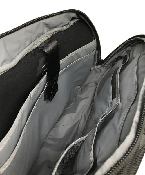 AER（エアー）AER (エアー) Travel Sling 2 ブラックの古着・服飾アイテム