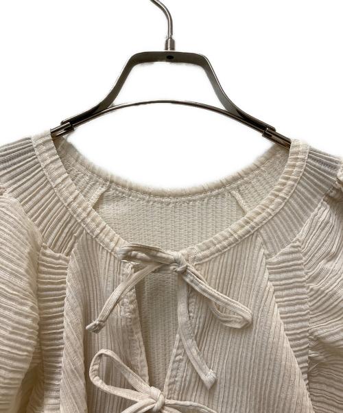 MAISON SPECIAL（メゾンスペシャル）MAISON SPECIAL (メゾンスペシャル) 半袖プリーツブラウス ホワイト サイズ:Mの古着・服飾アイテム