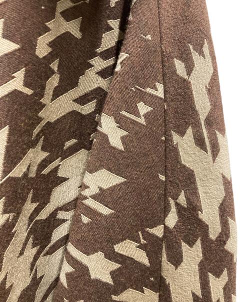 ANREALAGE（アンリアレイジ）ANREALAGE (アンリアレイジ) ハウンドトゥーストレンチコート ブラウン サイズ:40の古着・服飾アイテム