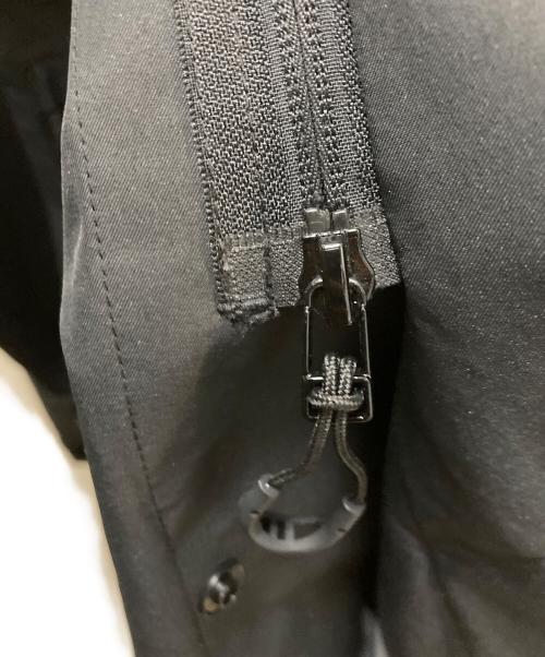 Comfy Outdoor Garment（コンフィアウトドアガーメント）COMFY OUTDOOR GARMENT (コンフィアウトドアガーメント) RAIN FALLS PONCHO ブラック サイズ:Lの古着・服飾アイテム