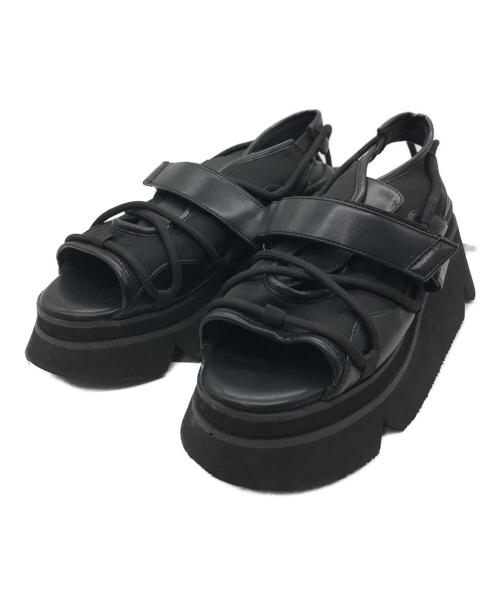 UN3D.（アンスリード）UN3D. (アンスリード) WAVE CODE VOLUME SOLE SANDAL ブラック サイズ:37相当の古着・服飾アイテム