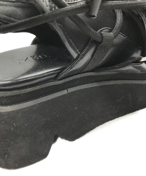 UN3D.（アンスリード）UN3D. (アンスリード) WAVE CODE VOLUME SOLE SANDAL ブラック サイズ:37相当の古着・服飾アイテム