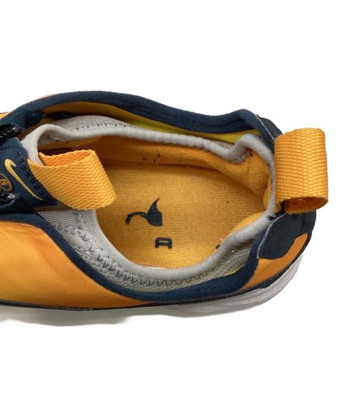 NIKE（ナイキ）NIKE (ナイキ) WMNS AIR MAX SNDR イエロー×グレー サイズ:25㎝の古着・服飾アイテム