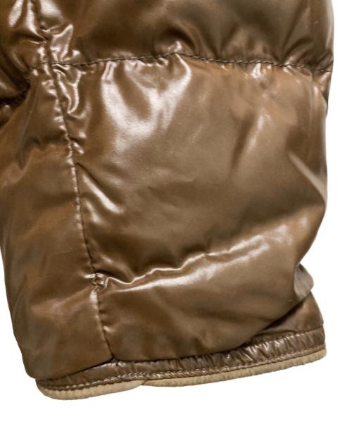 MONCLER（モンクレール）MONCLER (モンクレール) リバーシブルダウンジャケット ブラウン サイズ:3の古着・服飾アイテム