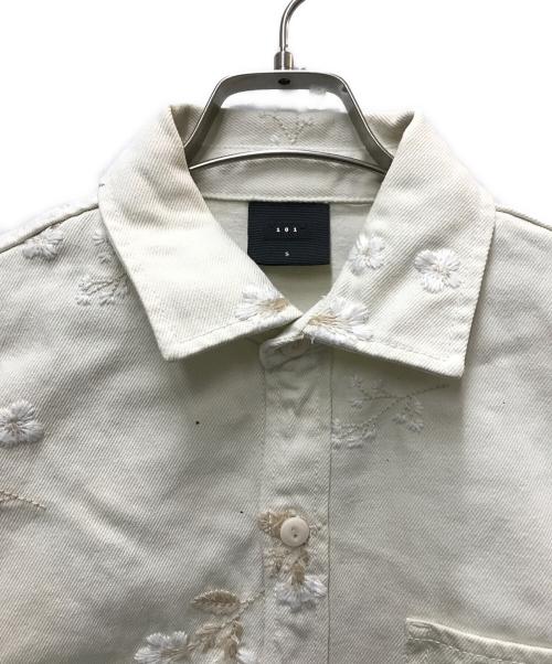 KITH（キス）KITH (キス) Ginza shirt 101 ベージュ サイズ:Sの古着・服飾アイテム