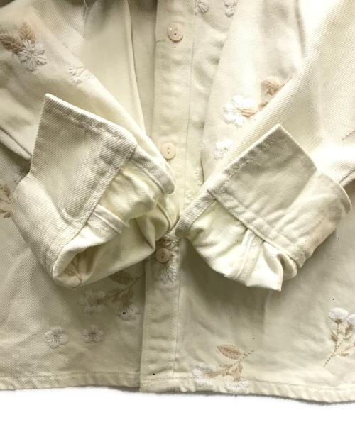 KITH（キス）KITH (キス) Ginza shirt 101 ベージュ サイズ:Sの古着・服飾アイテム