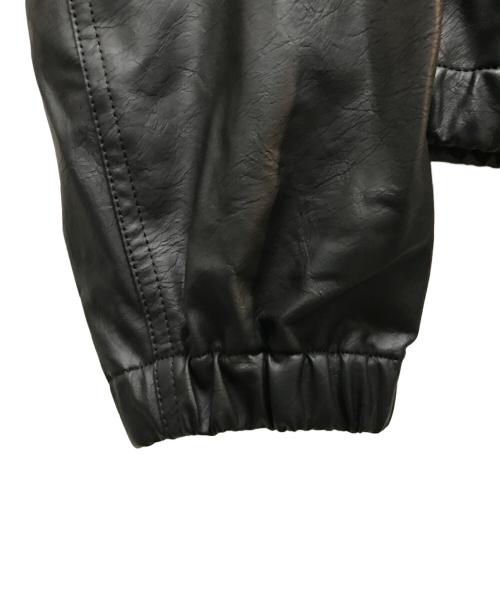 CONZ（コンズ）CONZ (コンズ) COMPACT BOMBER LEATHER JACKET ブラック サイズ:1の古着・服飾アイテム