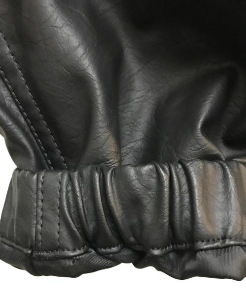CONZ（コンズ）CONZ (コンズ) COMPACT BOMBER LEATHER JACKET ブラック サイズ:1の古着・服飾アイテム