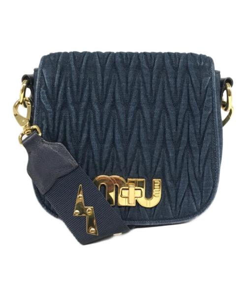 MIU MIU（ミュウミュウ）MIU MIU (ミュウミュウ) マテラッセデニムショルダーバッグ ネイビーの古着・服飾アイテム