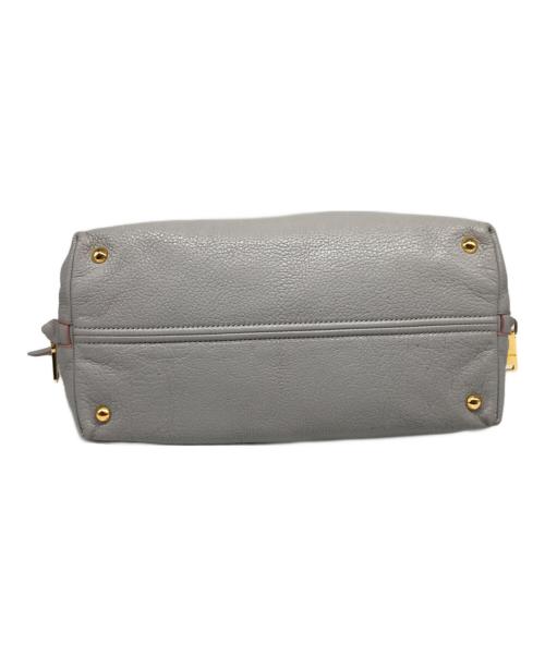 MIU MIU（ミュウミュウ）MIU MIU (ミュウミュウ) 2WAYショルダーバッグ グレーの古着・服飾アイテム