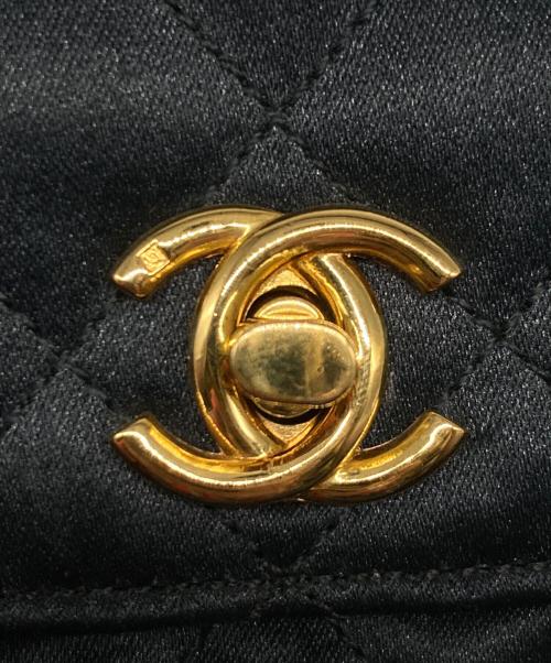 CHANEL（シャネル）CHANEL (シャネル) サテンショルダーバッグ ブラックの古着・服飾アイテム
