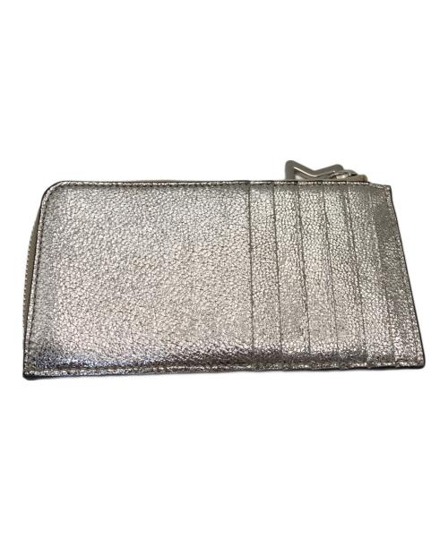 JIMMY CHOO（ジミーチュウ）JIMMY CHOO (ジミーチュウ) スタースタースタッズフラグメントカードケース シルバーの古着・服飾アイテム