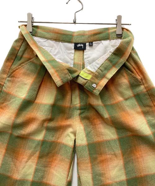 stussy（ステューシー）stussy (ステューシー) ハーフパンツ グリーン×イエロー サイズ:Sの古着・服飾アイテム
