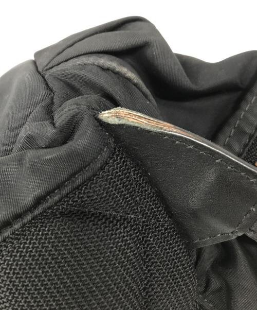 BURBERRY（バーバリー）BURBERRY (バーバリー) ナイロンリュック ブラックの古着・服飾アイテム