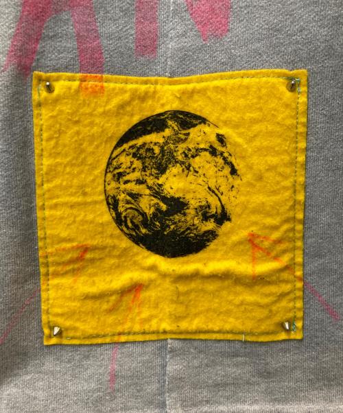 99%is（ナインティナインパーセントイズ）99%is (ナインティナインパーセントイズ) 4CUTTING SWEAT ブラック×グレー サイズ:表記無しの古着・服飾アイテム