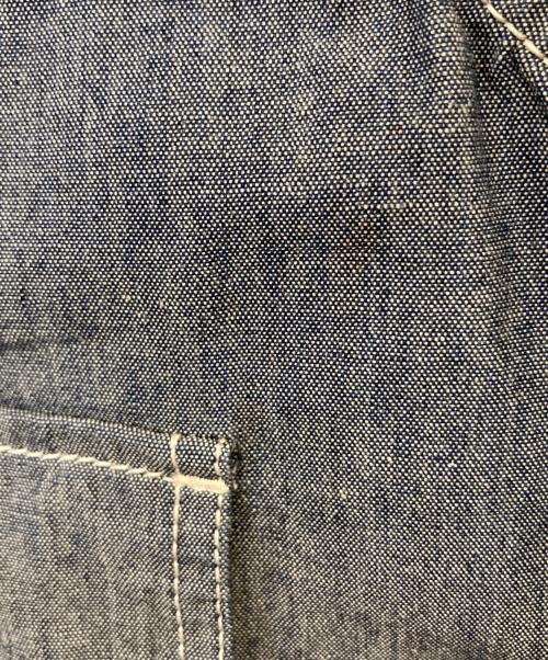 and wander（アンドワンダー）and wander (アンドワンダー) CORDURA indigo chambray collarless shirt コーデュラ・インディゴ・シャンブレー・カラーレス・シャツ 574-1983114 ブルー サイズ:FREEの古着・服飾アイテム