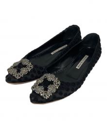 Manolo Blahnik（マノロブラニク）の古着「ハンギシフラットシューズ」｜ブラック