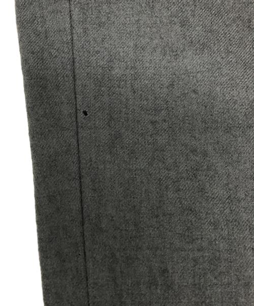 COMME des GARCONS HOMME PLUS（コムデギャルソンオムプリュス）COMME des GARCONS HOMME PLUS (コムデギャルソンオムプリュス) 2タックウールスラックス グレー サイズ:Sの古着・服飾アイテム