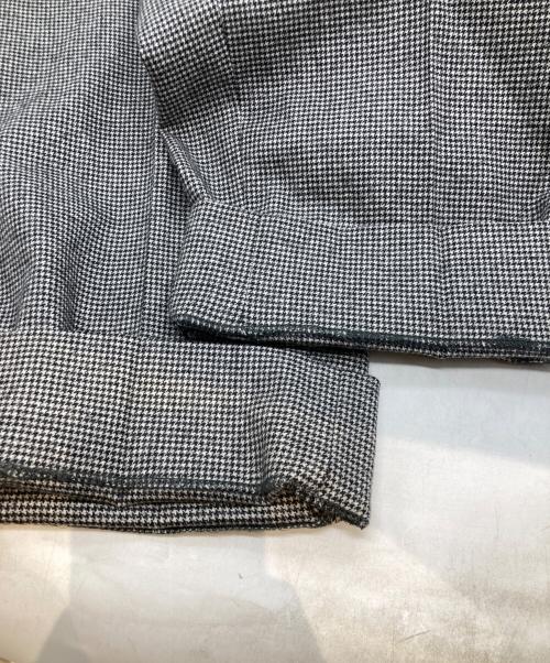 LA BOUCLE（ラ ブークル）LA BOUCLE (ラ ブークル) Flannel Taperd Easy パンツ フランネル テーパード イージー パンツ グレー サイズ:3の古着・服飾アイテム