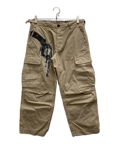 JOHN GALLIANO（ジョンガリアーノ）JOHN GALLIANO (ジョンガリアーノ) ミリタリー ガンプリント カーゴパンツ ベージュ サイズ:48の古着・服飾アイテム