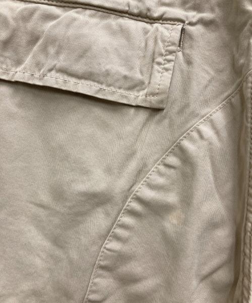 JOHN GALLIANO（ジョンガリアーノ）JOHN GALLIANO (ジョンガリアーノ) ミリタリー ガンプリント カーゴパンツ ベージュ サイズ:48の古着・服飾アイテム