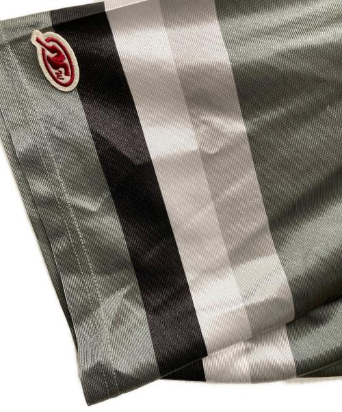 A BATHING APE（アベイシングエイプ）A BATHING APE (アベイシングエイプ) FOOTBALL JERSEY グレー サイズ:Lの古着・服飾アイテム
