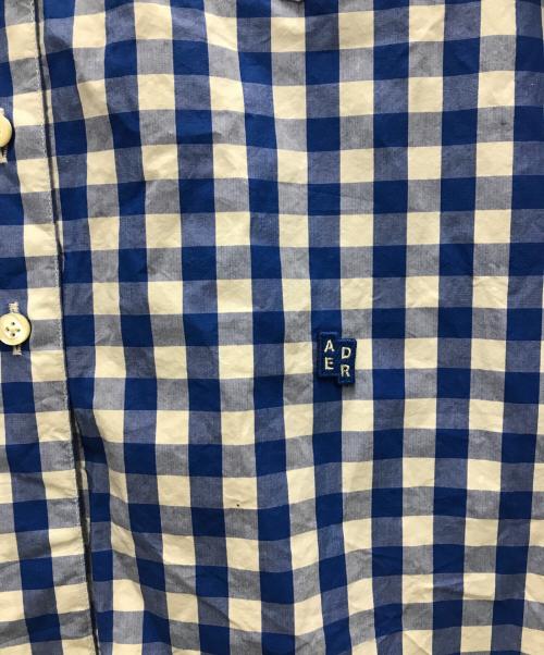 ADER error（アーダーエラー）ADER error (アーダーエラー) ギンガムチェックロゴシャツ ブルー×ホワイト サイズ:XSの古着・服飾アイテム