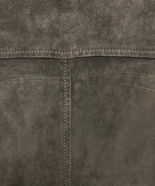 ENRICO MANDELLI（エンリコ・マンデッリ）ENRICO MANDELLI (エンリコ・マンデッリ) Sharon SUEDE SAFARI JACKET カーキ サイズ:48の古着・服飾アイテム