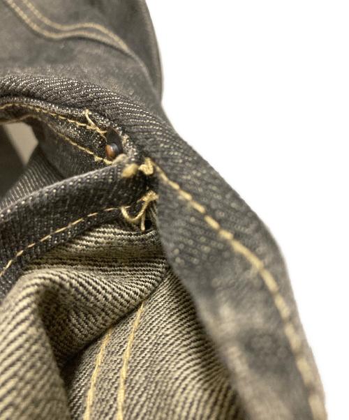 TENDERLOIN（テンダーロイン）TENDERLOIN (テンダーロイン) 1st型 シンチバック デニムジャケット グレー サイズ:Ⅿの古着・服飾アイテム