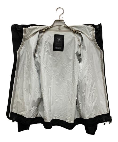 DESCENTE（デサント）DESCENTE (デサント) ALLTERRAIN STREAMLINE ACTIVE SHELL JACKET ブラック サイズ:Mの古着・服飾アイテム